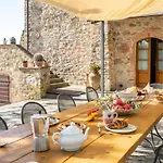 Villa Casale Del Bosco By Vacavilla *