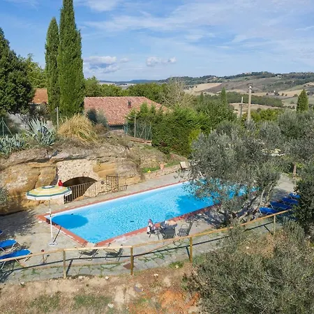 Casale Del Bosco By Vacavilla Villa