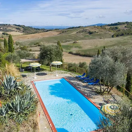 Casale Del Bosco By Vacavilla Villa