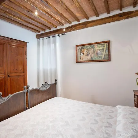Casale Del Bosco By Vacavilla Villa