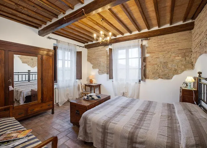 Villa Casale Del Bosco By Vacavilla Casole dʼElsa