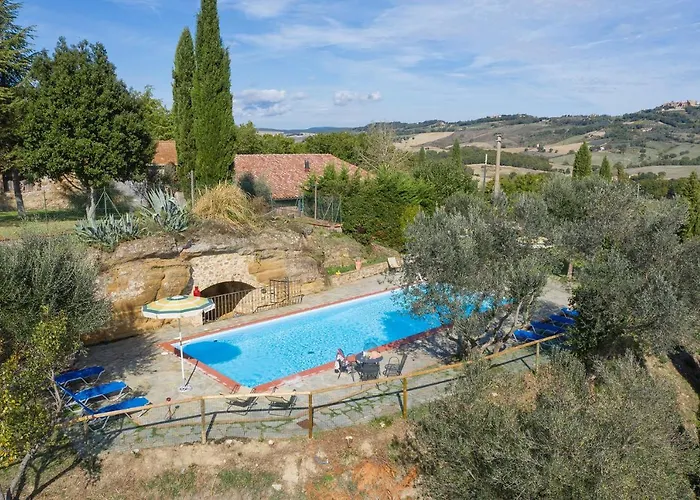 Casale Del Bosco By Vacavilla Villa