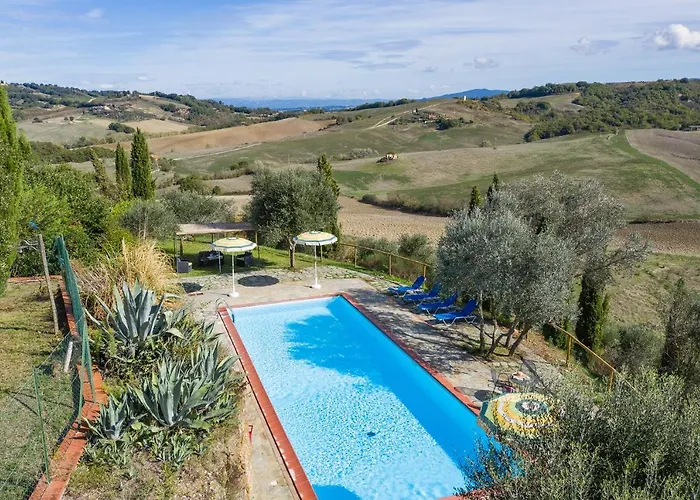 Casale Del Bosco By Vacavilla Villa